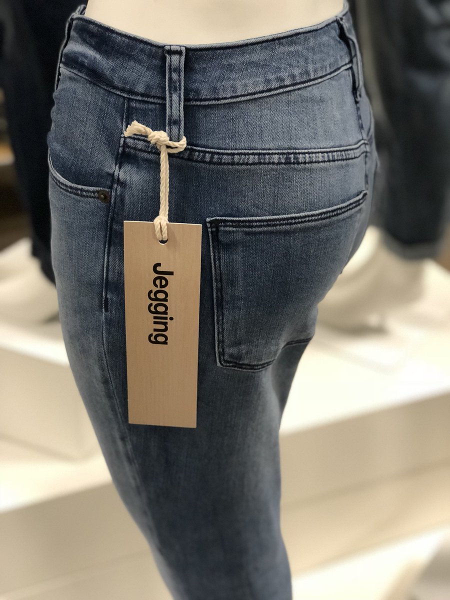 kiversonVMTL's tweet photo. What’s your favorite fit? Because we’ve got you covered, with our new brand! Universal Thread!! #universalthread #T2169 #vml https://t.co/6OqzAElhBF