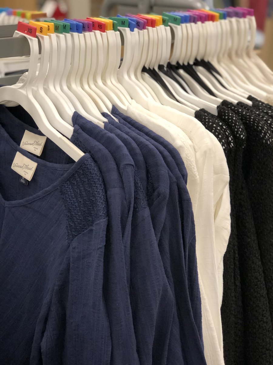 kiversonVMTL's tweet photo. Universal Thread Launch Day! #T2169 #universalthread https://t.co/EscbQwXkoF