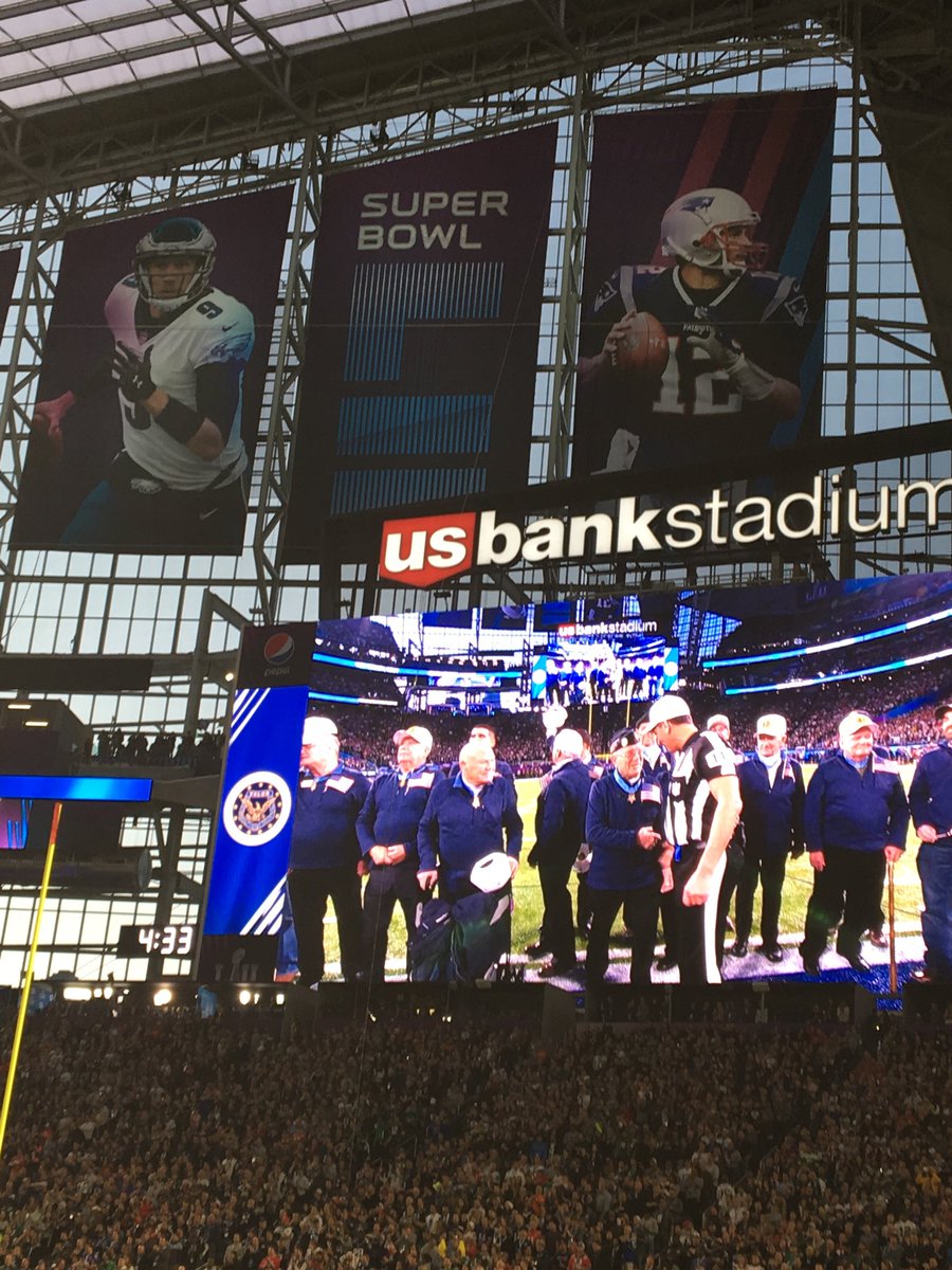 gregcoleman8's tweet photo. Honored to work Super Bowl 52 and I was good til the played the Star Spangle Banner, then I got sick to my stomach because it should have been the Pre Game Preach, then @PAOnTheMic Boom !   Still believe in The Purple ! https://t.co/6BVVEdRnzQ