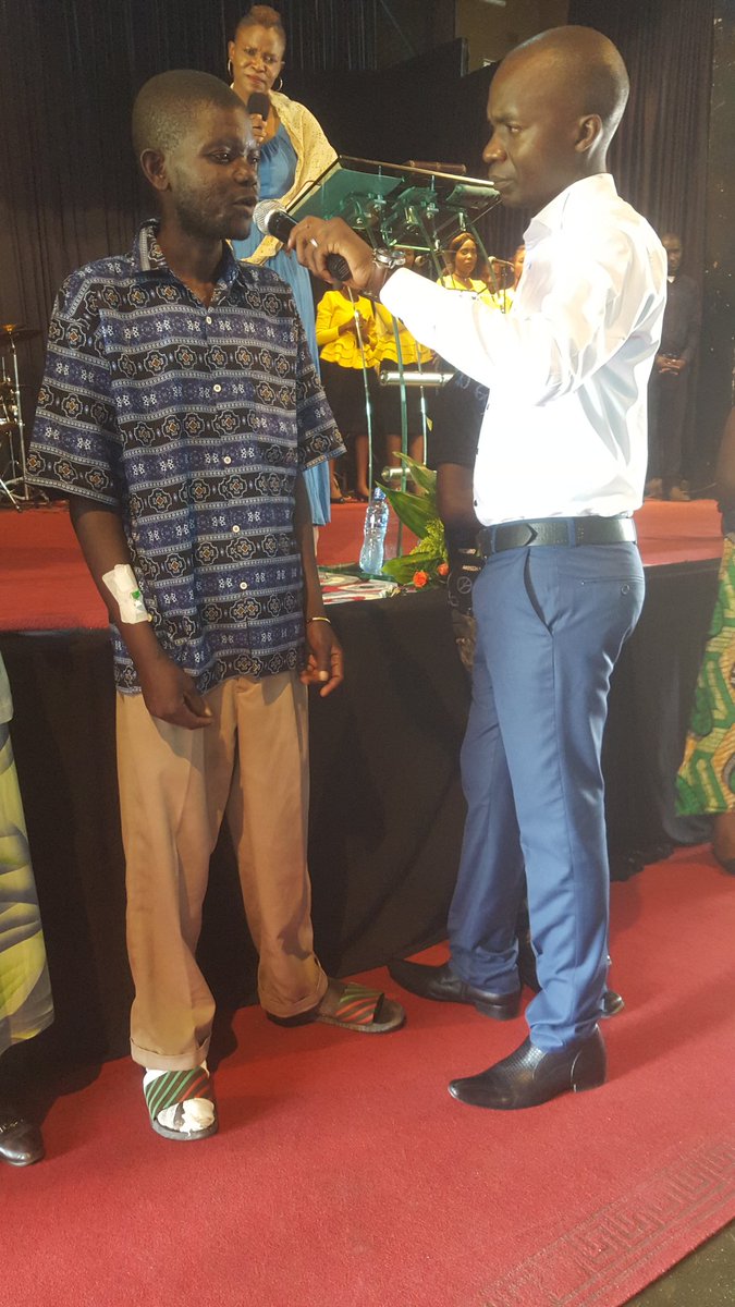 tgnc_chingola's tweet photo. The God of @UebertAngel @BeverlyUAngel is simply amazingThe guy was mad in hospital after putting a pillar of Fire wristband the following day he was normal  Further his leg was to be  amputated but after applying  POF oil the doc changed his mind said there is no need. https://t.co/4Oj62bEGtg