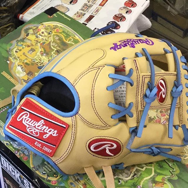 TKishihara's tweet photo. #rawlings #rawlingsjapan #hoh #majorstyle #44l #camel #skyblue https://t.co/eDRuwNyaHc