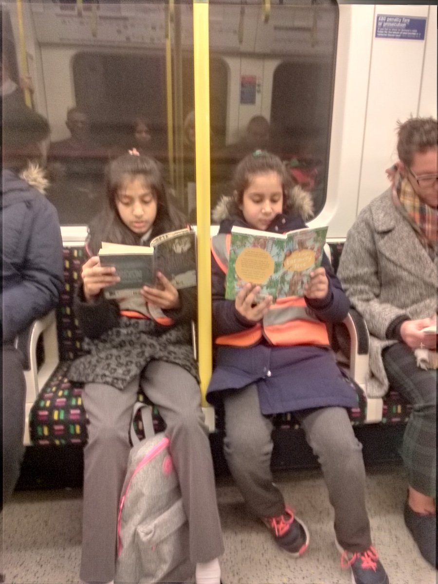 UphallprimaryUk's tweet photo. #Uphall Primary loves #reading https://t.co/4xlUVHIcKz