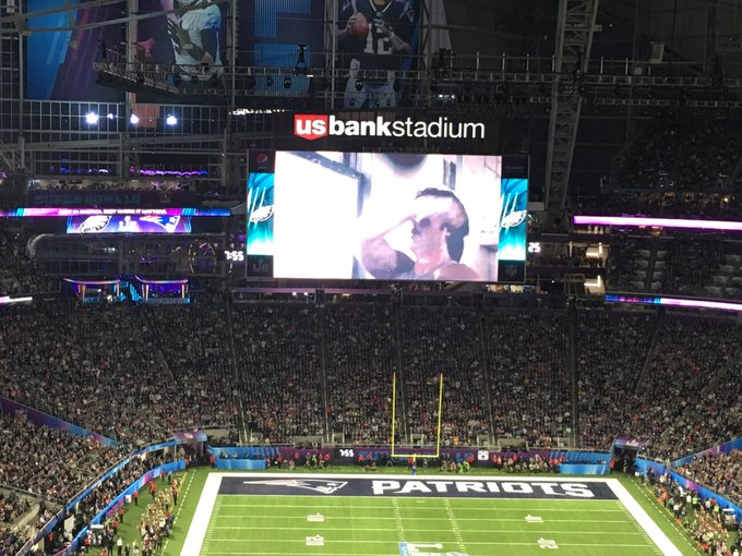 View image on Twitter