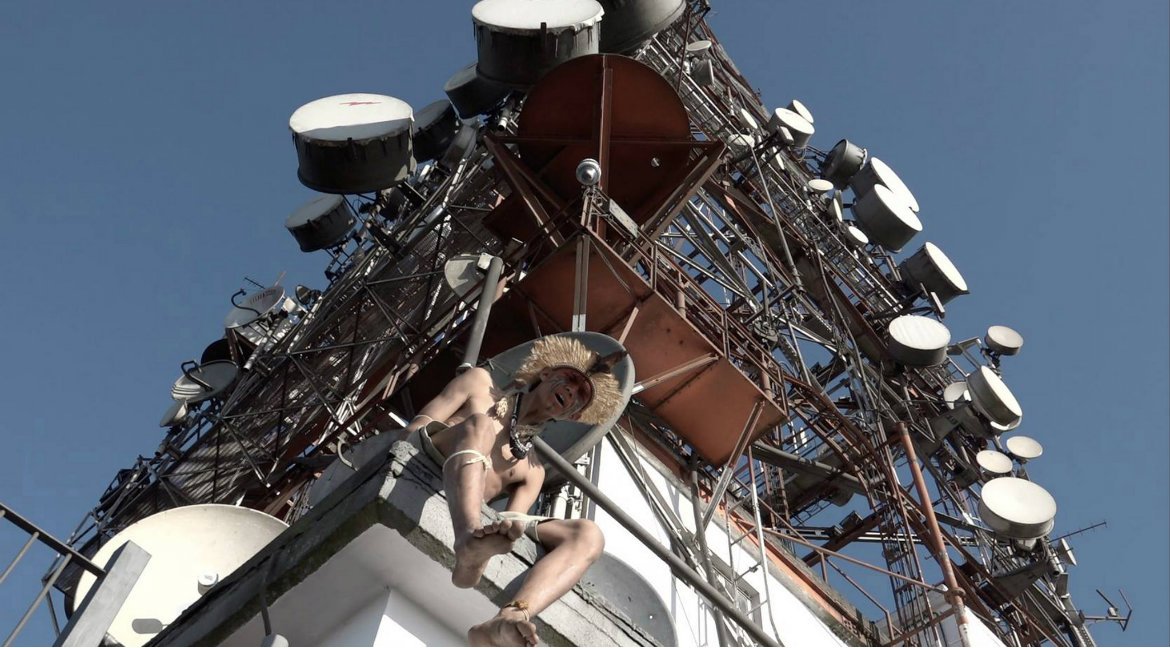 Cobertura 21ª Mostra de Cinema de Tiradentes: ARA PYAU - A PRIMAVERA GUARANI, de Carlos Eduardo Magalhães, exibido na Mostra Aurora, principal competitiva de longas. Crítica de <a href="/fabridoss/">Fabridoss</a>: janela.art.br/index.php/crit…