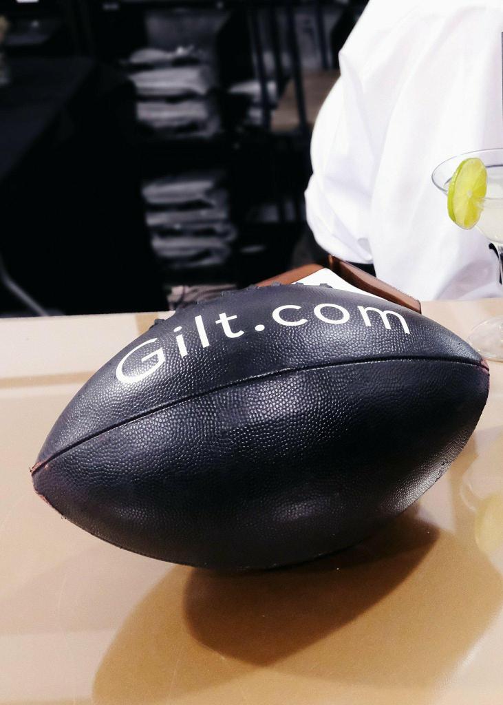 Gilt MAN tweet media