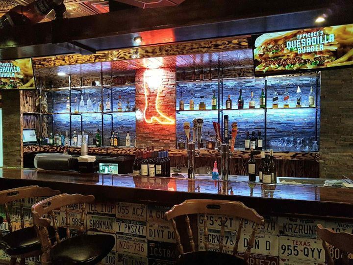 Come on out and join us for the game on our new big screen televisions! Enjoy our delicious steaks and Seafood!! facebook.com/pages/p/141119…