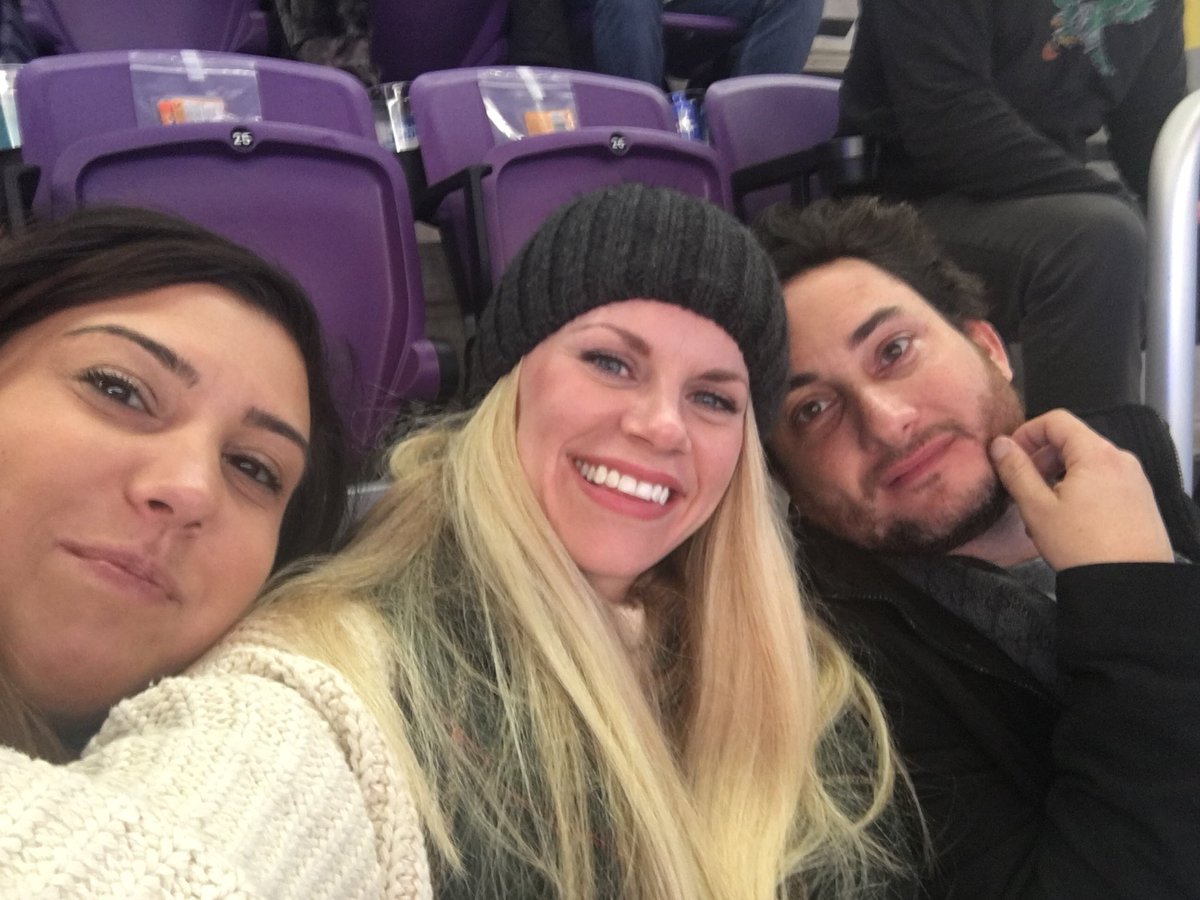 JenniferMilward's tweet photo. #Sbliiselfie #sblii https://t.co/Bx9ICaxl5d