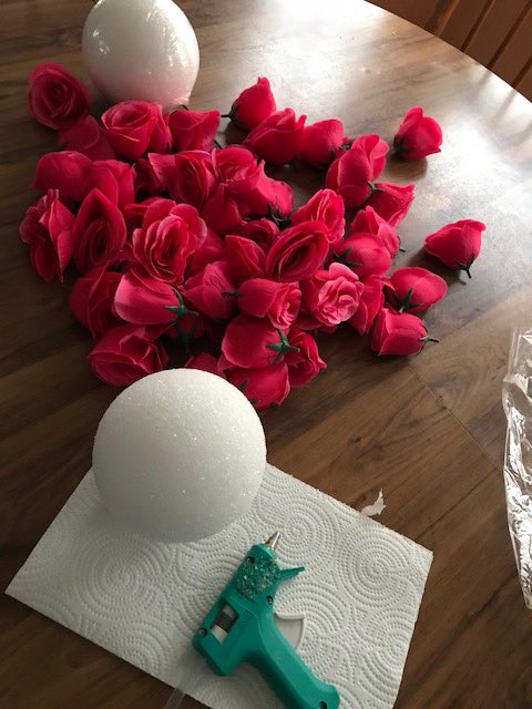 jdeventplanning's tweet photo. Look at what we are cooking up today at JD Events... elegant pick rose centerpieces 🌷
#centerpieces #pink #rose #pinkroses #pinkrose #roses #tablesetting #tabledecor #table #eventplanner #event #events #eventplanning #partytime #party #partyplanner #partyplanning #rva #dmv #dc https://t.co/HBhmnYpYnz