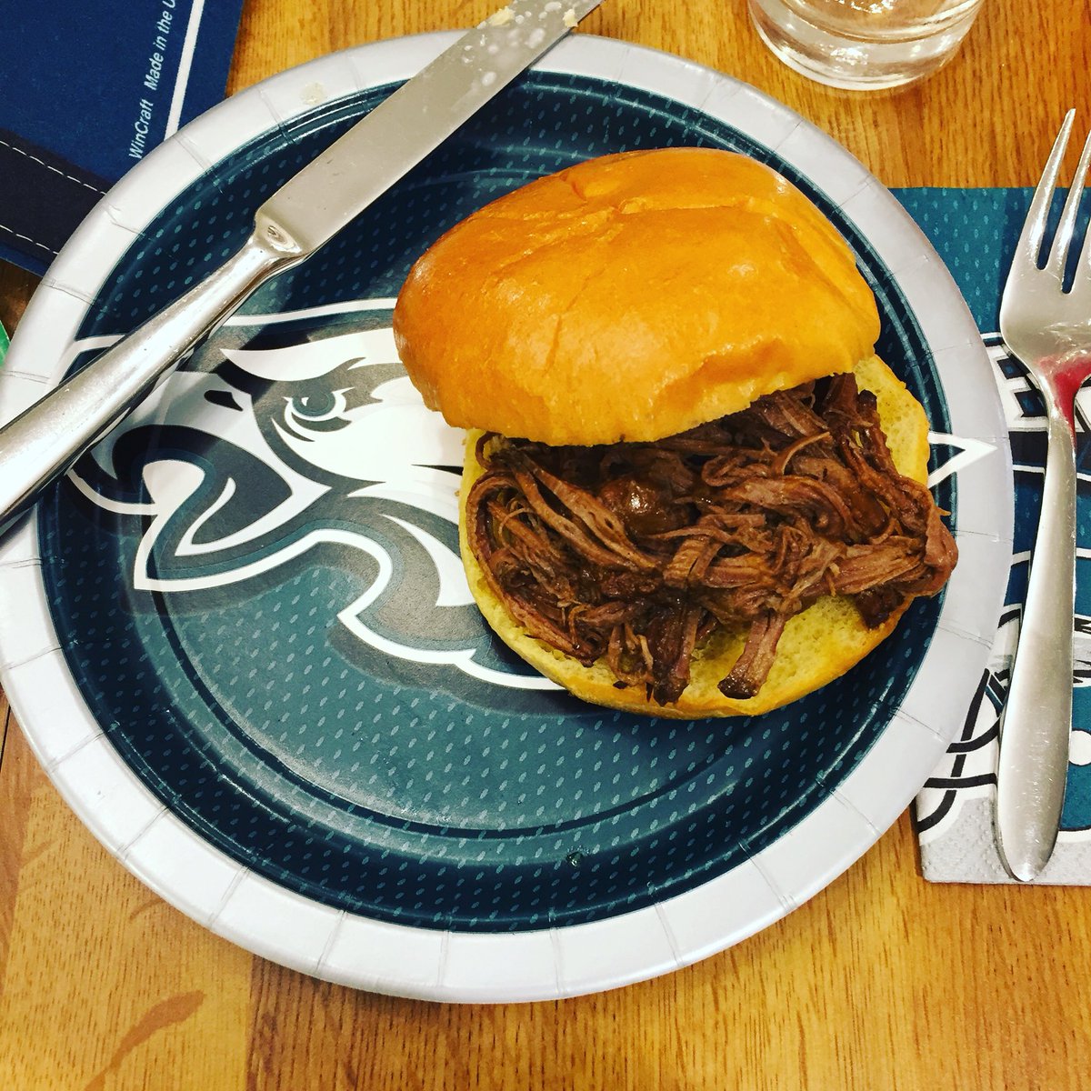 theSundayCook's tweet image. Pulled brisket.  #brisket #GameDayEats #olivelucy @Olive_Lucy2531 #balsamic #SuperBowlLII #SuperBowl2018 #nomnomnom