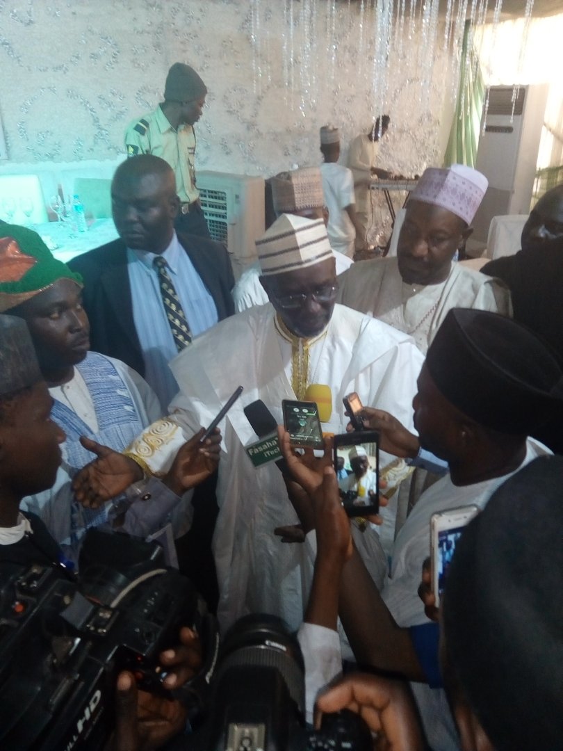 ShekarauNMT's tweet photo. H E Dr. #IbrahimShekarau addressing the media immediately after the 1st Annual Commemorative Lecture of Alhaji #TankoYakasai, which took place on 03/02/2018 at Avenue Event Centre Kano. https://t.co/5fXHMdeAdF