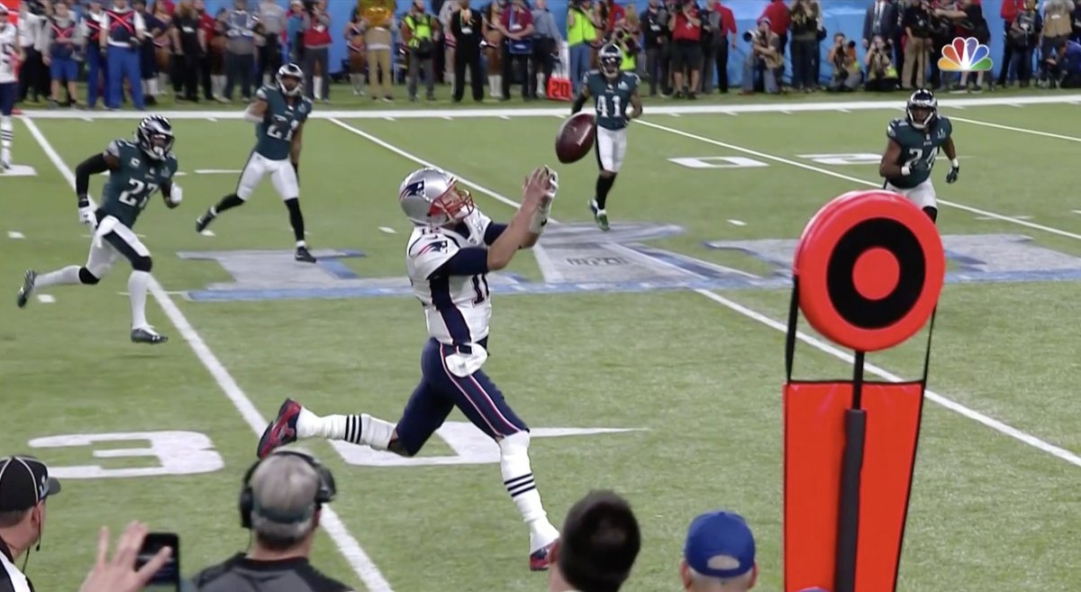 BREAKING: Tom Brady isn't perfect.

#SuperBowl