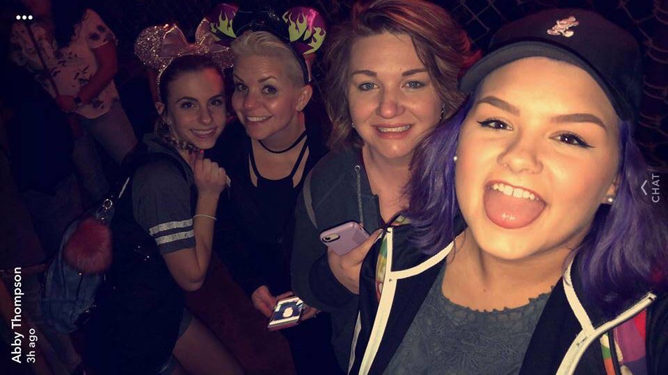 SammieLovesHair's tweet photo. Thank you Paul Mitchell Systems for #Caper18 and all youโve done for FPs! It was life changing, motivating and I am so blessed. The culture of my company is like no other. #soproud https://t.co/xD5jVsdX9O