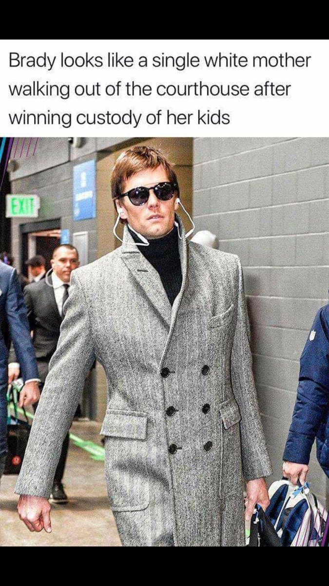 Sharly89's tweet photo. #SuperBowl 😂😂 https://t.co/3X2m5oB78B