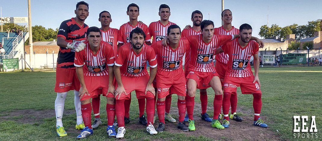 ENELAIRESports's tweet photo. #Futbol #TorneoFederalC #RegionPampeanaSur #Saladillo LA LOLA GUSTÓ, GOLEÓ Y ES ESCOLTA DE HURACÁN https://t.co/xaBIA1Y4bk ⚽️ https://t.co/HF75UFoEGb