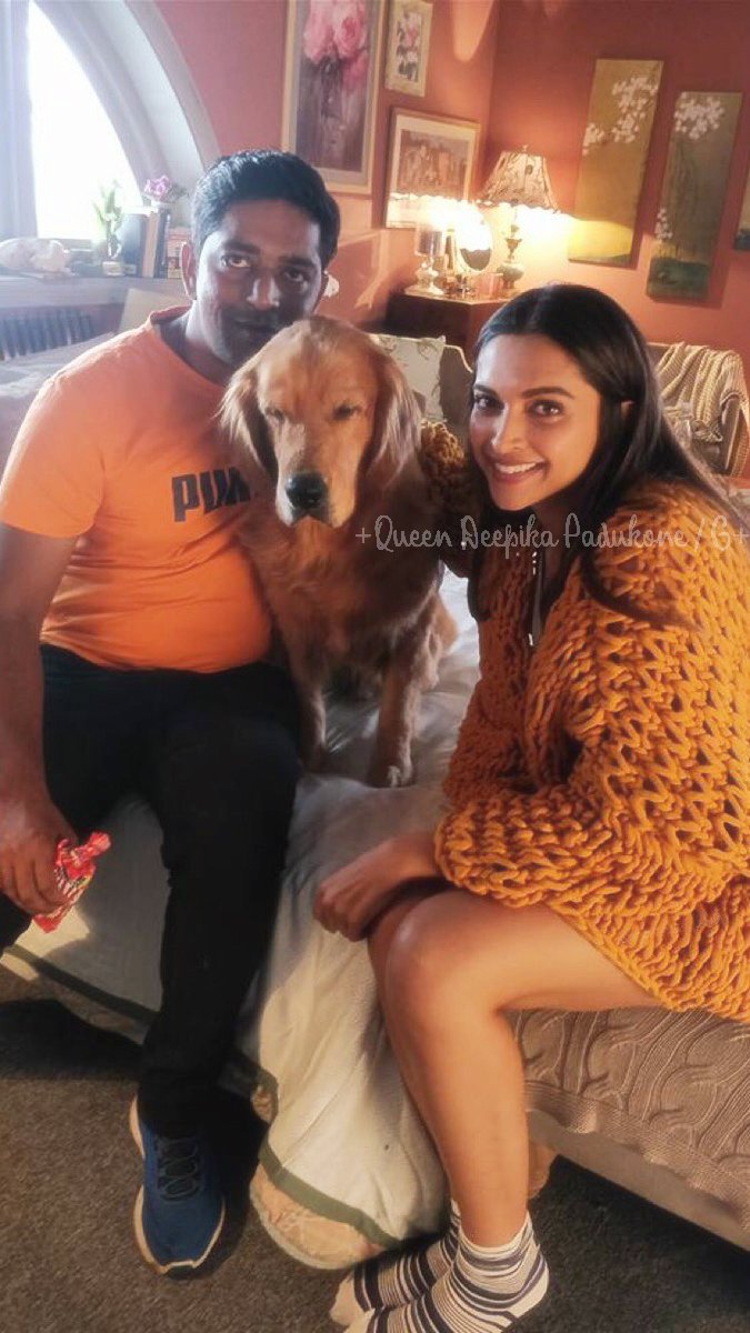 DeepikaP_FC_'s tweet photo. EXCLUSIVE PICS - the overwhelming @deepikapadukone ♥ for a shoot BTS @DeepikaPFC @TeamDeepikaMY_ @deepikapaddicts @DeepikaFC_RU https://t.co/3UuOgN501V