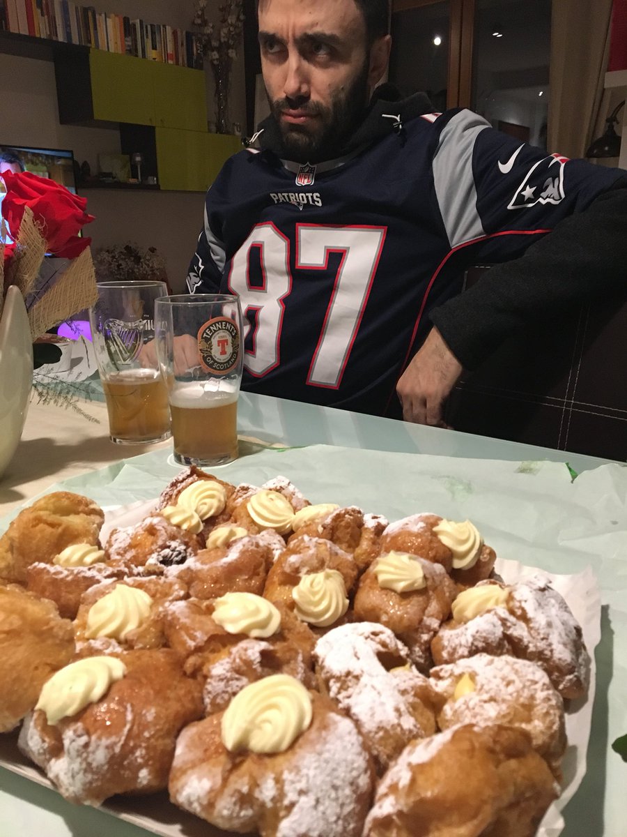 #nflpremium anche noi ci diamo dentro .... con le frittelle!!!