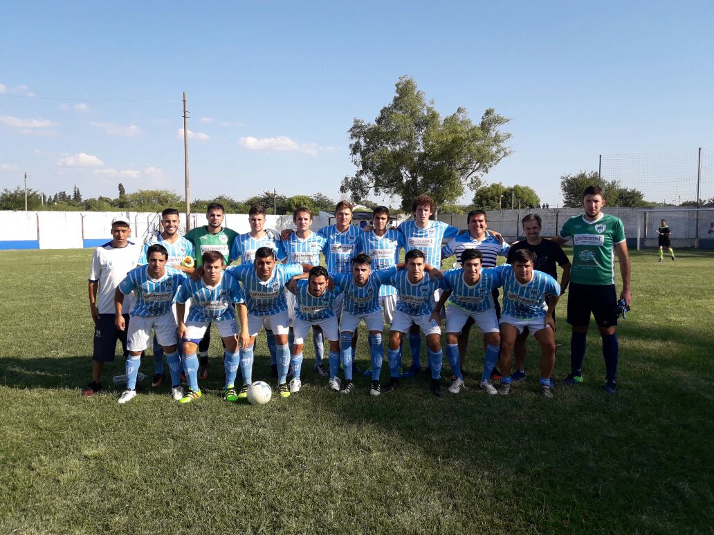 Que lindo que es el fútbol!! Vamos decano!!!