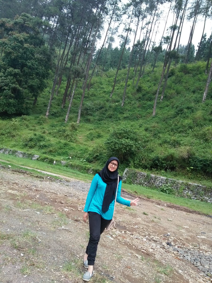 aayu_dafa's tweet photo. hey aku udah langsing belum?😎 https://t.co/OzRcBXDsAF