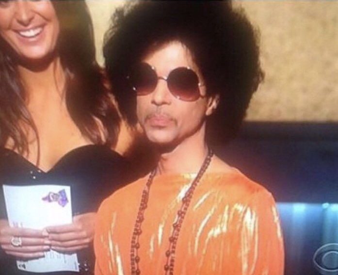 KendallKetchum's tweet photo. Prince judging Justin Timberlake’s #halftimeshow from heaven like....
#SuperBowlHalftimeShow https://t.co/X1DLxYNBcF