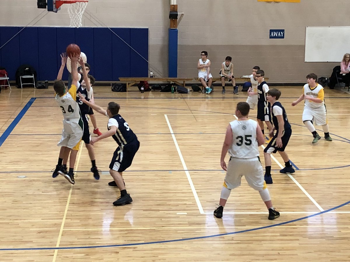 SFXgonzalez's tweet photo. A great weekend full of SFX middle school basketball! All fought hard and played well. Way to go Navigators! 🏀 https://t.co/k5yEwsjagy