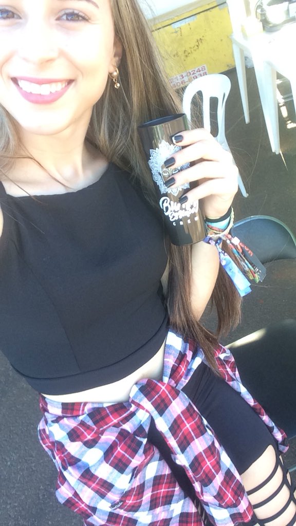 kallinnyandrade's tweet image. #WarnUp #NaturezaMistica2 03/02 - 04/02 💃🏼😍