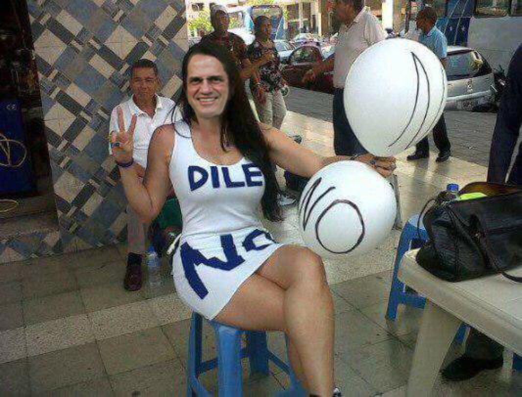 Juli_Acon's tweet photo. @RicardoPatinoEC @cnegobec Quiere decir que su campaña no funcionó https://t.co/Q4Off1FLcC
