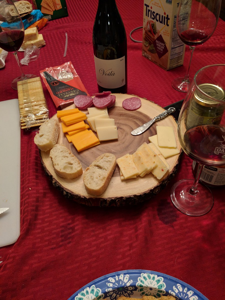 Teacupbulldog's tweet photo. Wine and cheese night. #WhenIFeelFancy #wineoclock #italiansdoitbetter https://t.co/yuwgyvIbJu