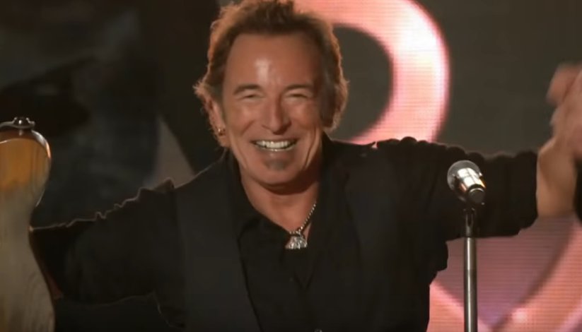 AnnetteDam1's tweet photo. ´Cause your smile makes me smile
#weneedatour https://t.co/mbVwERGYJR