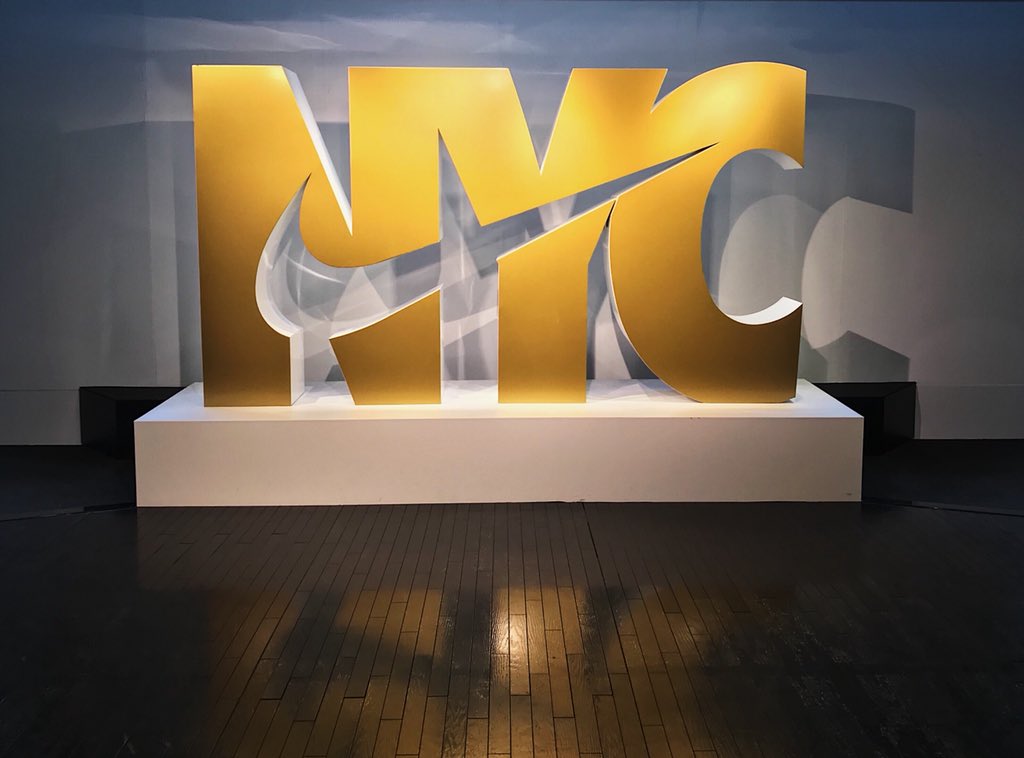 omarie_sid's tweet photo. Nike on 5th Ave is ICONIC! https://t.co/JNSNpyb3UX