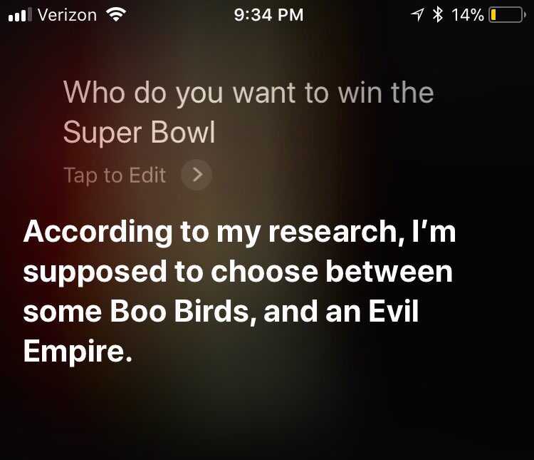 HollaJohanna's tweet image. No bandwagon here! Well played, Siri, well played.#SuperBowlSunday #boobirds #evilempire