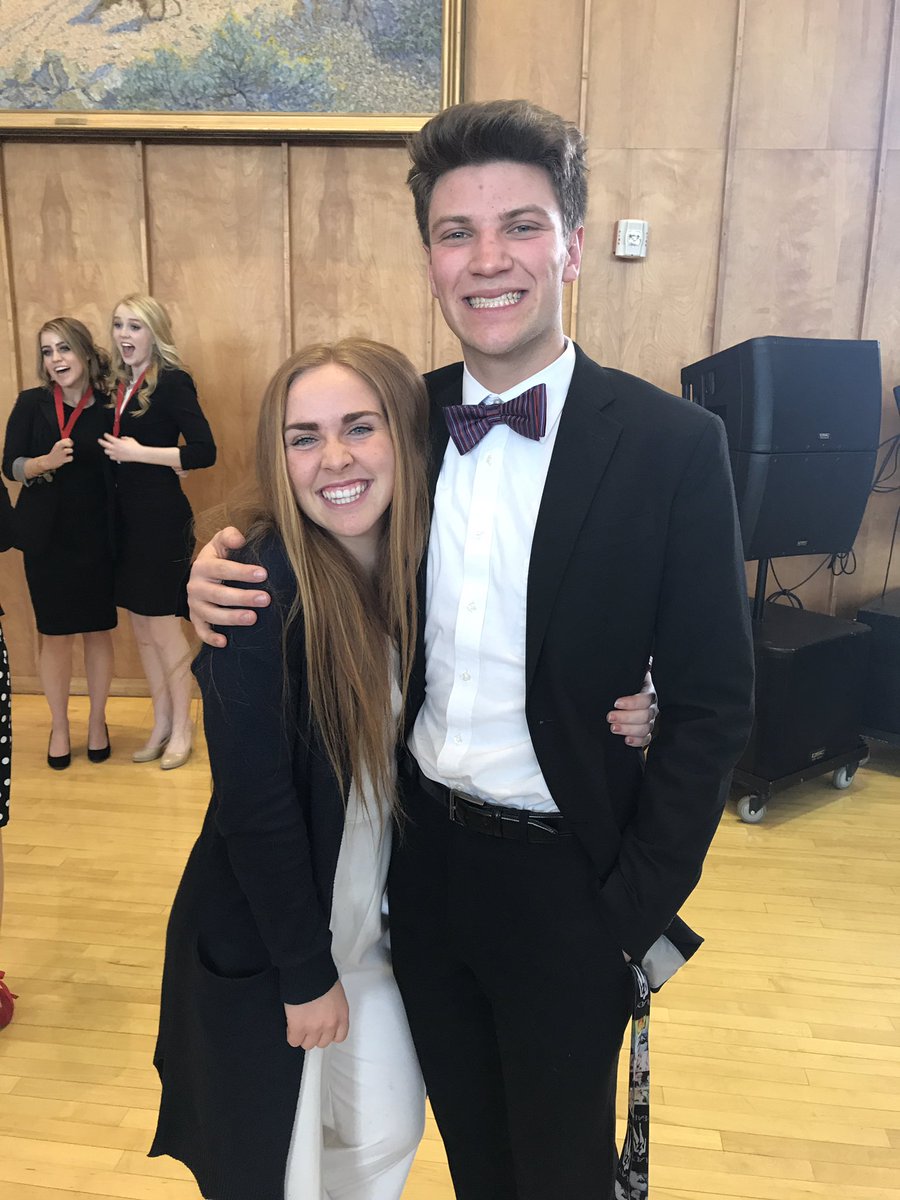 Bingham_DECA's tweet photo. State sign ups are due tomorrow at noon ‼️Bring your forms and receipts to Mrs. Call's room and choose your event https://t.co/sHmEuPp5oX