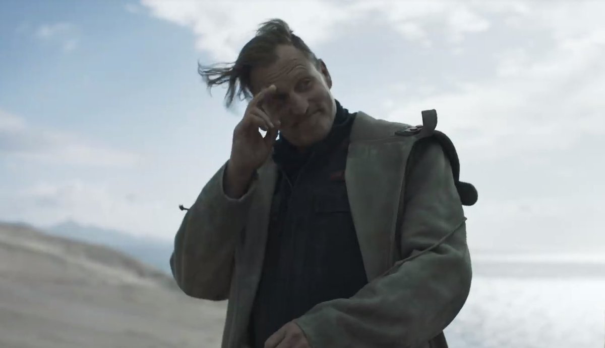 bazmcalister's tweet photo. Now we know where #HanSolo got this little quirky habit from - his mentor, Woody. How very Young Indiana Jones! #SoloAStarWarsStory #SoloTrailer #SoloSalute https://t.co/lkzujSO6wm