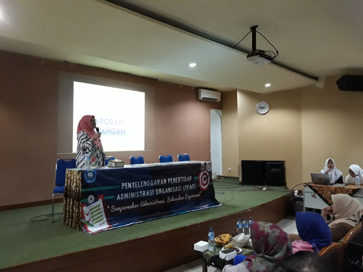 [Sabtu,3 Februari 2018]
Telah dilaksanakan PPAO 2018 yang bertemakan "Sempurnakan Administrasi, Sukseskan Organisasi" 📃👏