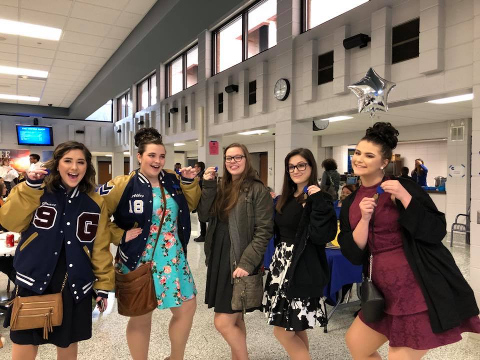 Garrett_Encore's tweet image. CONGRATULATIONS to our Encore singer gals who all got Division I GOLD at District ISSMA at Carroll this past Saturday!