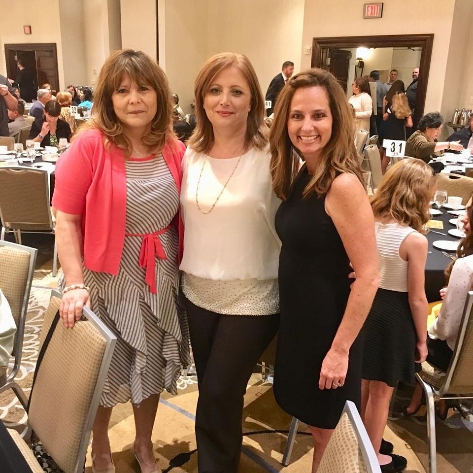 sfdslions's tweet photo. The #CatholicSchools @sbdiocese celebrated the wonderful people who make our schools special. #CSW18
Mrs.Habchi was recognized as a #DistinguishedTeacher & Mrs.Simeon was recognized as a #DistinguishedVolunteer. Thank you both for the love&dedication you bring to SFDS. https://t.co/ZPgRyPzUMP