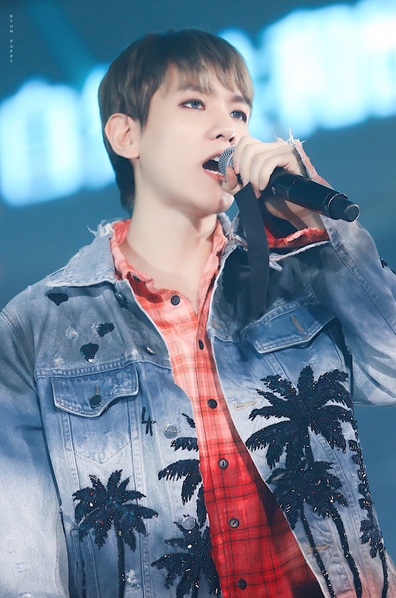 puppy_bbh0506's tweet photo. #BAEKHYUN #백현 180203 https://t.co/u8pdWuJteO