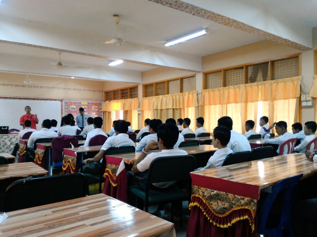 aadkgm's tweet photo. Urin test SMK Sg Asap Gua Musang klntn @aadkkelantan https://t.co/v4alVH4Mum