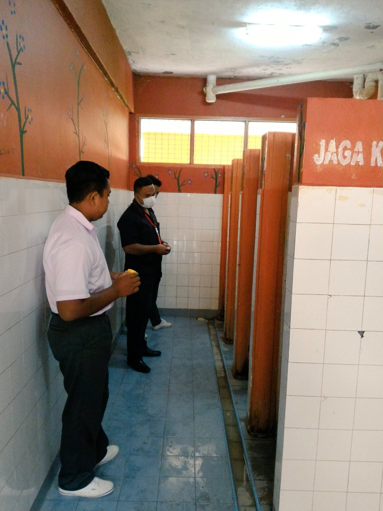 aadkgm's tweet photo. Urin test SMK Sg Asap Gua Musang klntn @aadkkelantan https://t.co/v4alVH4Mum