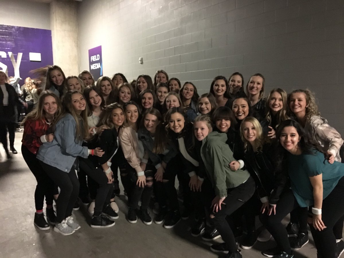 EPDanceTeam's tweet photo. Words can’t describe what an amazing weekend we had! Thank you @NFL and @jtimberlake for including us in the Super Bowl Lll halftime show! We had a blast!! https://t.co/aNhu9PikgC