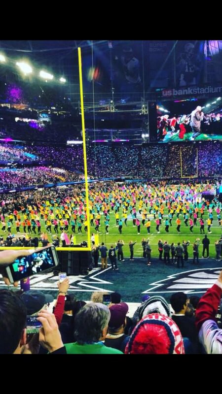 EPDanceTeam's tweet photo. Words can’t describe what an amazing weekend we had! Thank you @NFL and @jtimberlake for including us in the Super Bowl Lll halftime show! We had a blast!! https://t.co/aNhu9PikgC