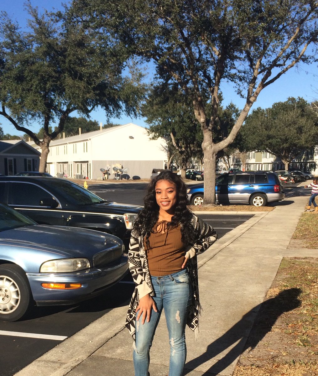 iyannaj13's tweet photo. #BlackWomenSmiling 🤪😌. This is my kind of hashtag. https://t.co/G34R0Y4UiB