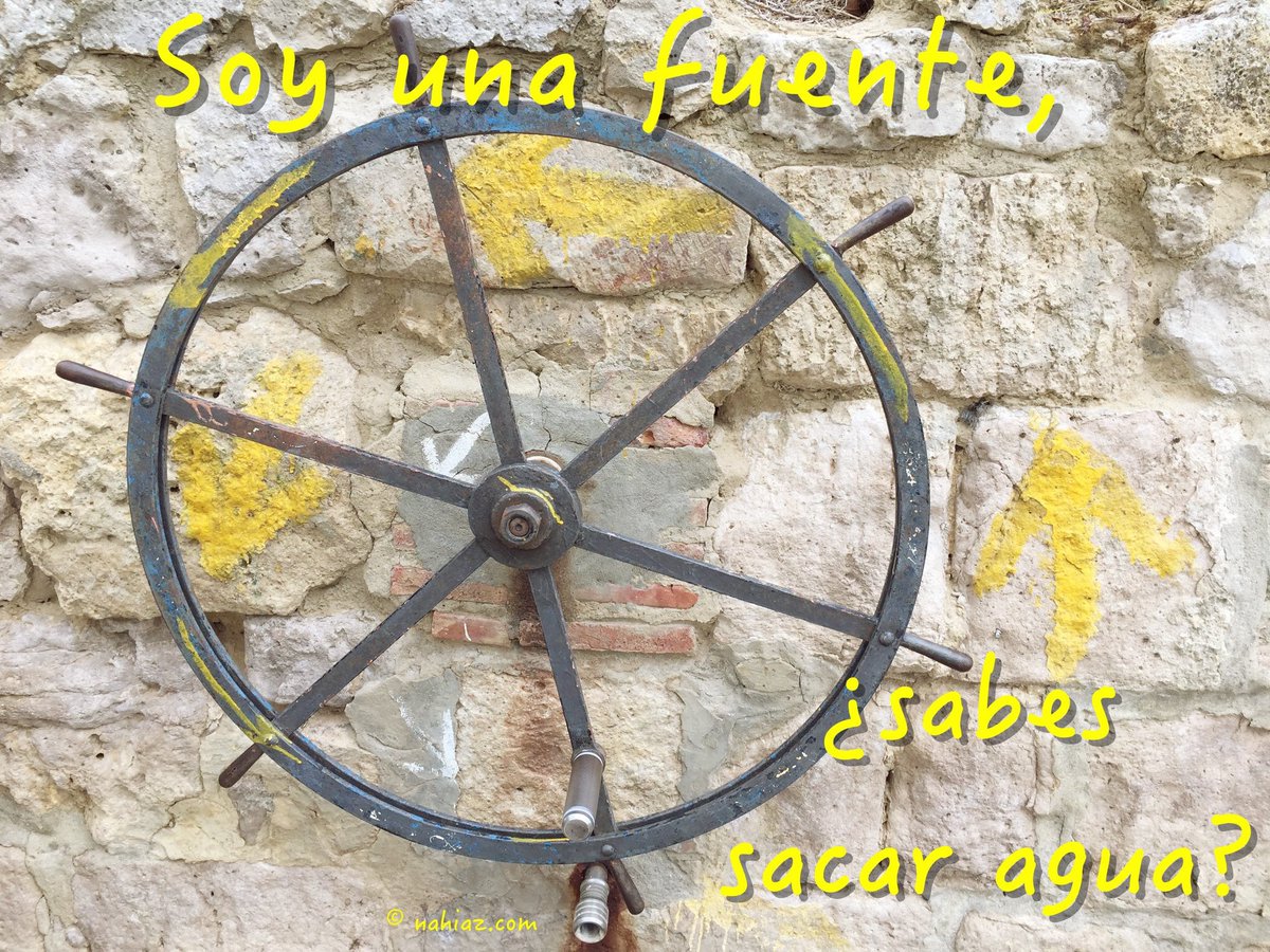 nahiaz_com's tweet photo. Una fuente en #elcamino. Sigue la #flechaamarilla para conseguir agua https://t.co/vomQXshJVI