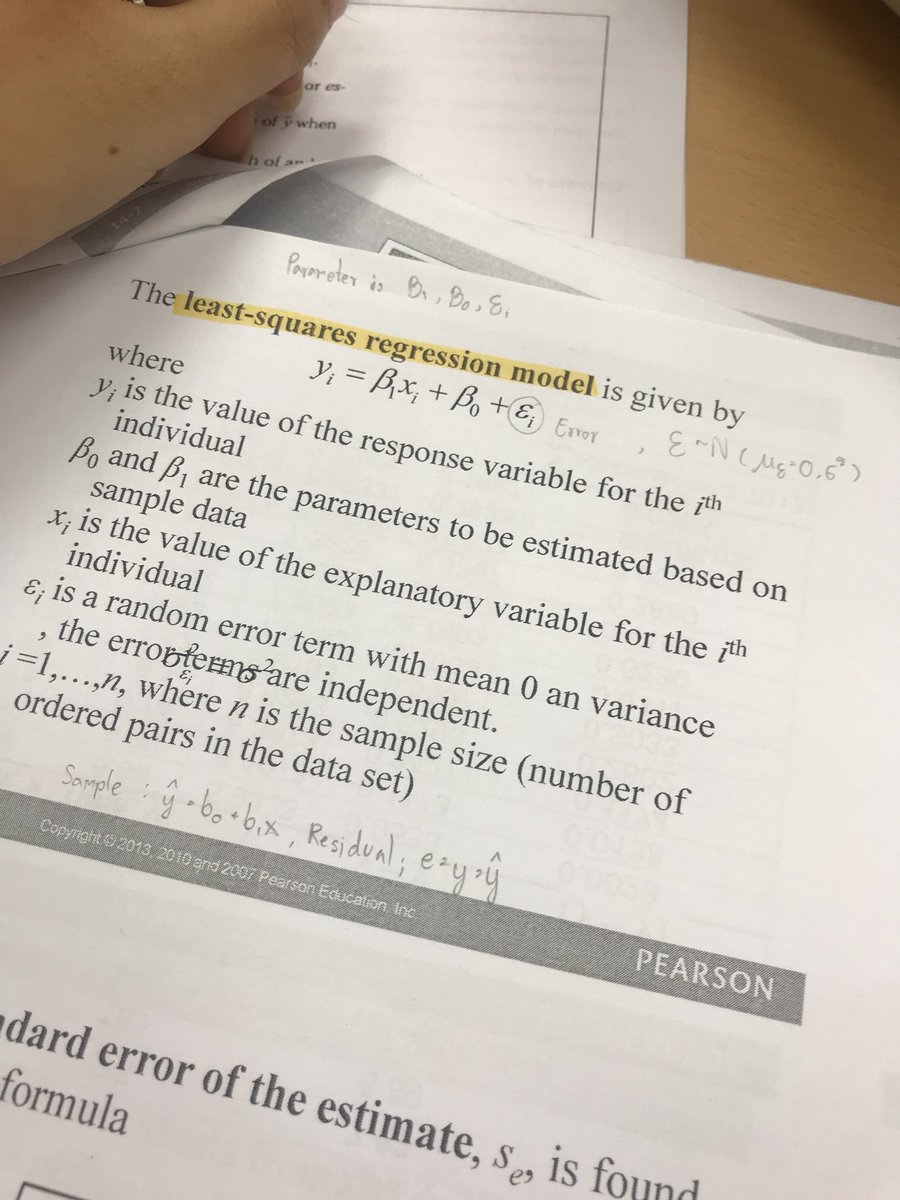 Keddize's tweet image. ใครบอกว่าเรียนคณิตศาสตร์ประกันภัยอยู่กับตัวเลข หึหึ กูไม่เคยเจอตัวเลขเลย เจอกับห่าไรไม่รู้เนี้ยยยย