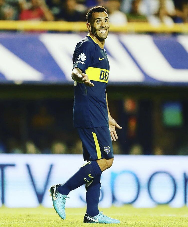 Feliz cumpleaños//Happy Birthday to Argentine player Carlos Tevez!!    