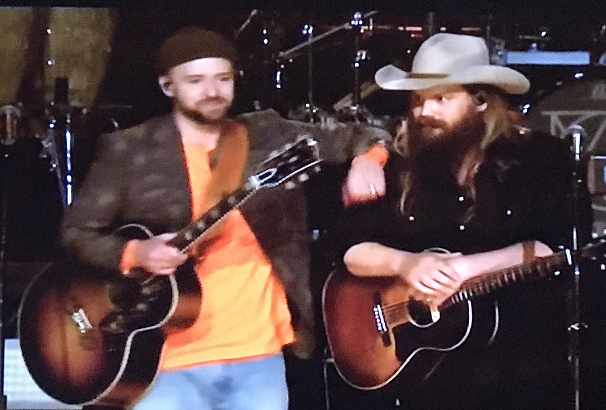 Usualsuspectguy's tweet photo. SAY SOMETHING .... #FallonLIVE #JustinTimberlake #ChrisStapleton #JTonFallon https://t.co/B7Hqm1Gezt