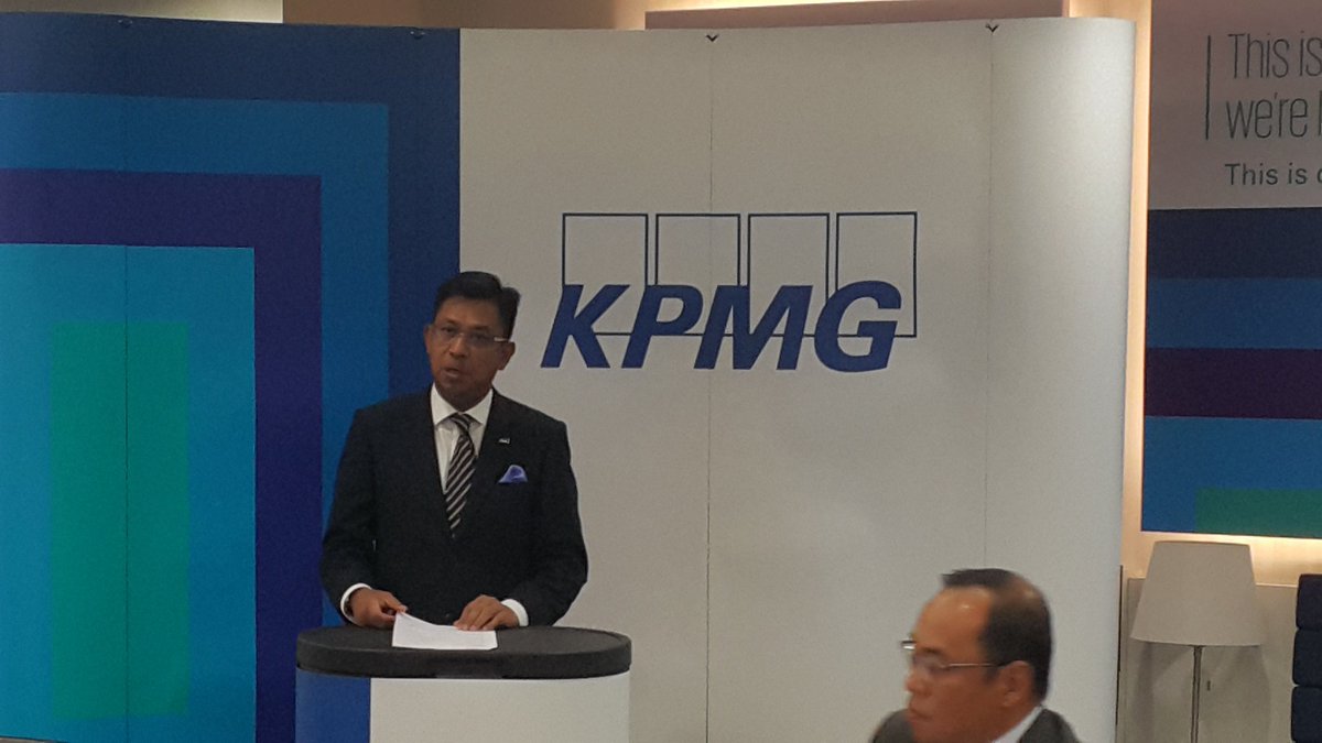 kpmg_malaysia's tweet photo. We are now officially releasing the #KPMG Report on Non-Executive Directors' Remuneration 2017 at a press conference! Stay tuned for more details! #NEDreport https://t.co/onueTZwwUo