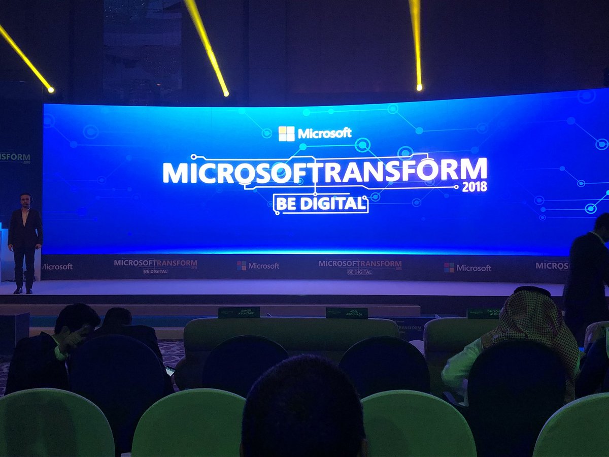 YasirKazi's tweet image. #Microsoft_Transform 2018 event