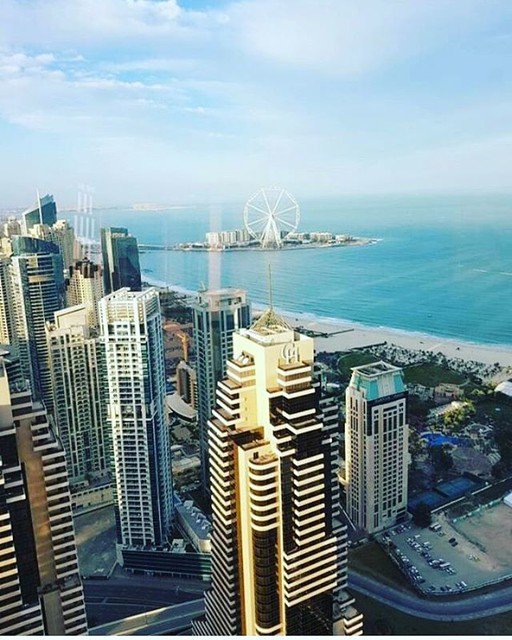 Travel_Rev's tweet photo. Reposting @catherinebroy: - via @Crowdfire 
Window view 😱💕💕💕🌟🌟🌟🌅🌅🌅😏😏😏
Dubai baby! 💕💕💕🌅🌅🌅🌟🌟🌟
#travel #traveling #socialenvy #dubai #vacation #visiting #instatravel #instago #instagood #trip #holiday #photooftheday #fun #travelling #tourism #tourist https://t.co/BdMyFNQQJd