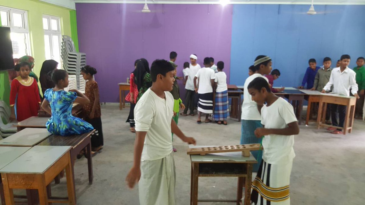 MJS, Grade 6 students represent Maldivian lifestyle
