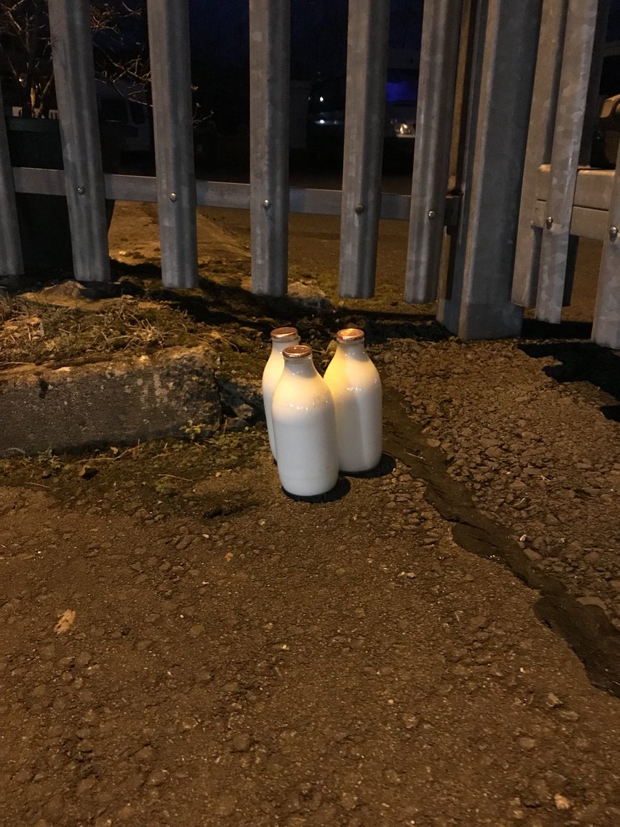 <a href="/Breconmilk/">Brecon Milk</a> our first delivery of glass bottles #glassmilkmovement #plasticwaste